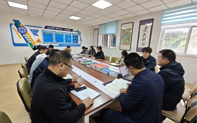 工业集团团委组织开展“书香物流 青春悦读”读书月活动